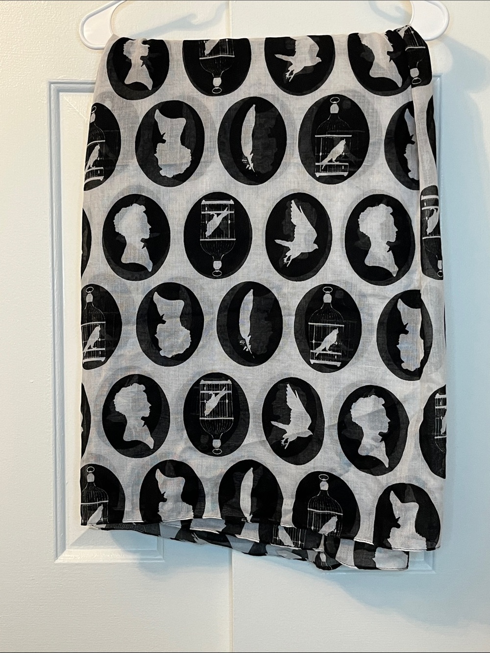 Loungefly Miss Peregrine's Home for Peculiar Children Lightweight Scarf Large